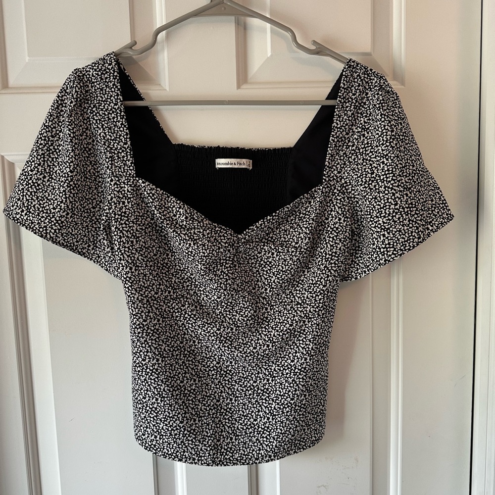 Abercrombie and Fitch Top